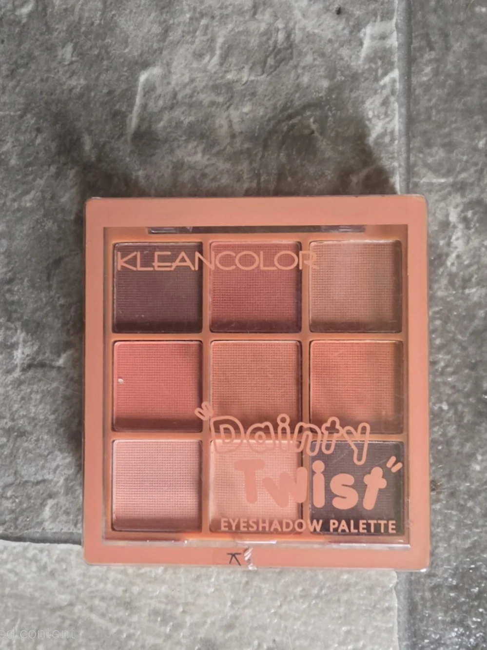 Kleancolor Dainty Twist Eyeshadow Palette - Pretzel 0.24oz BNIB Discontinued